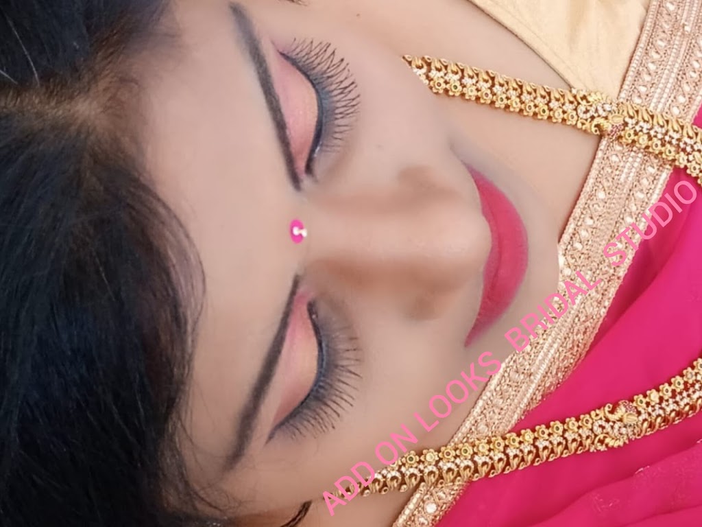 Add On Looks Ladies Beauty Salon Institute