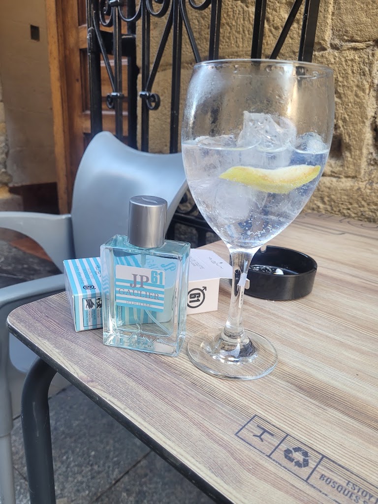 Ekos Taberna — Comida y bebida