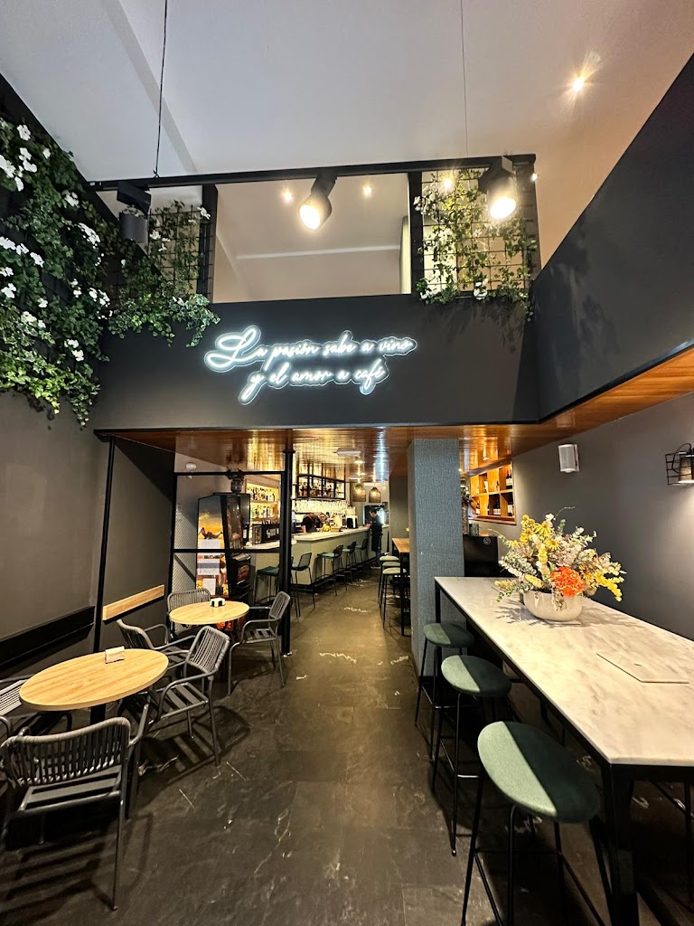 Embassy of Coffee Pontevedra — Ambiente