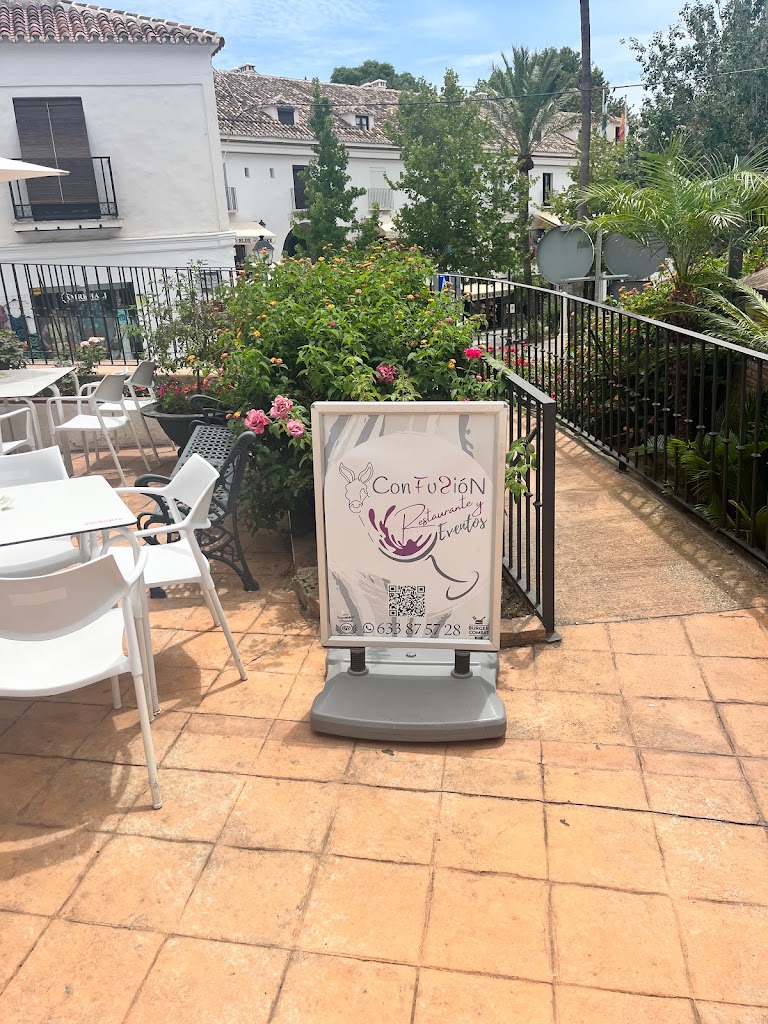 Hogar del Jubilado Mijas Pueblo — Ambiente