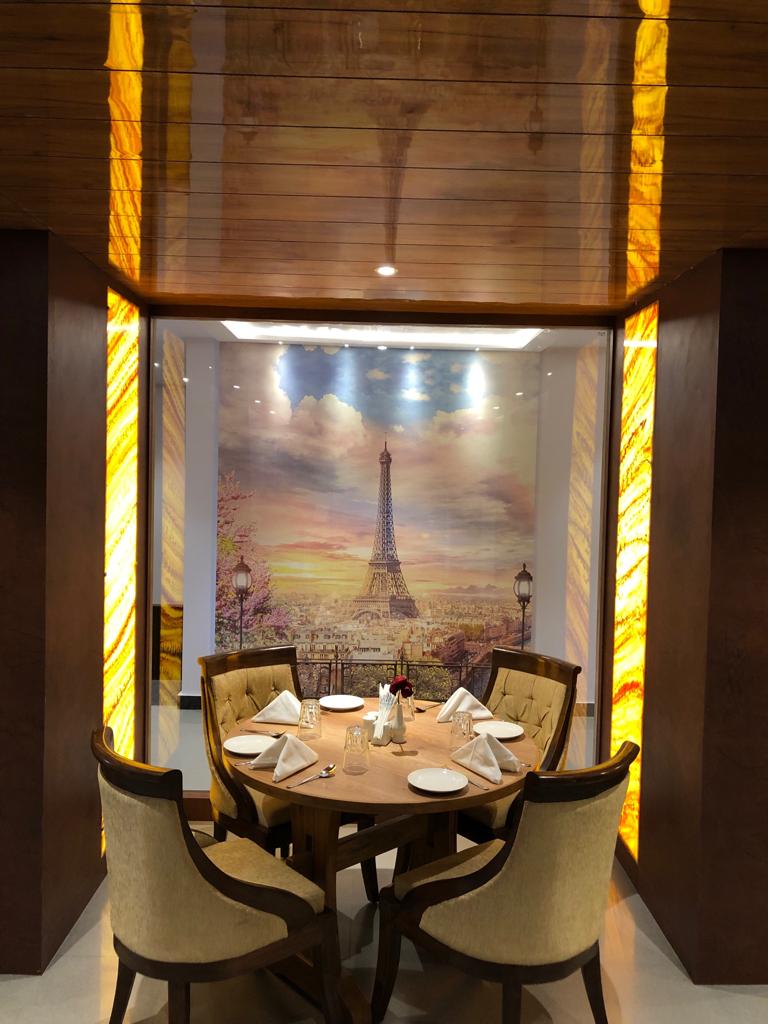 Meraav Restaurant Banquet