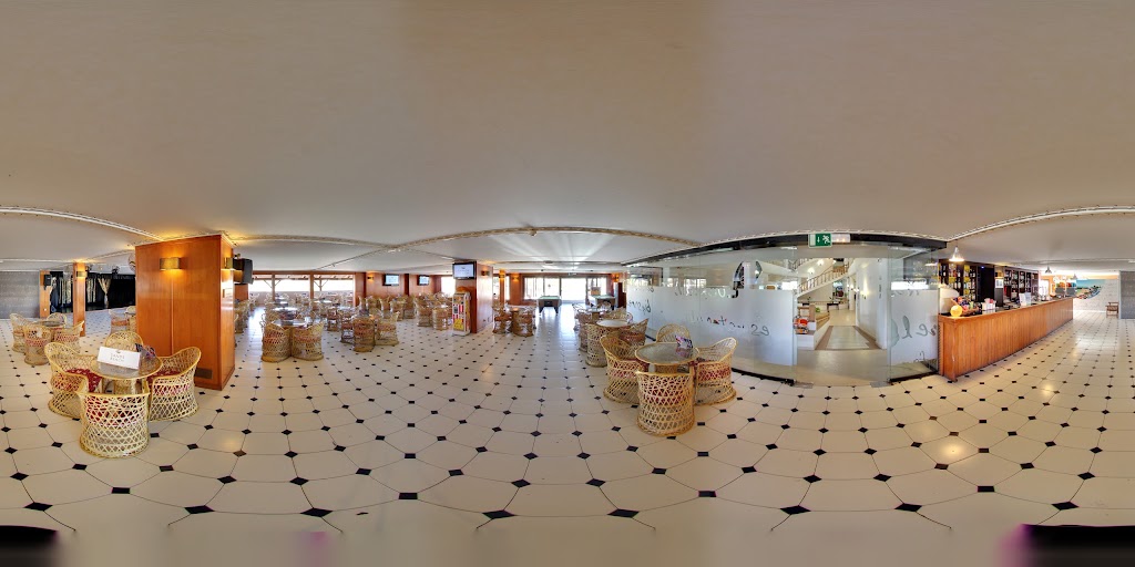 Soleil Bar — Street View y 360deg