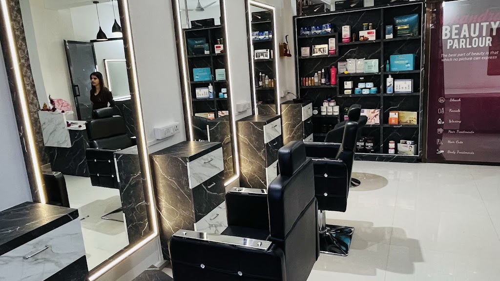 Chandraj Beauty Parlour