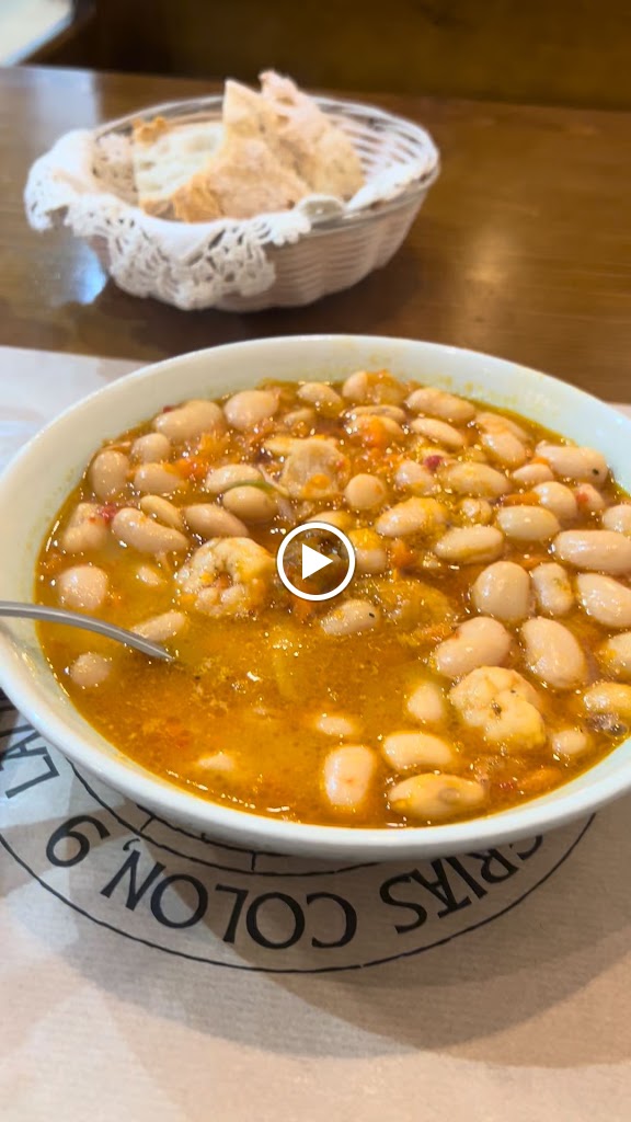 Bodegon A Cunca — Videos