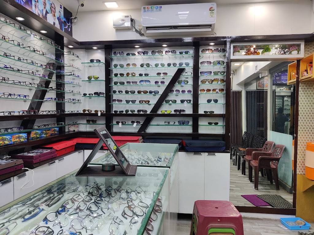 Lakshmi Sai Opticals And Clinic