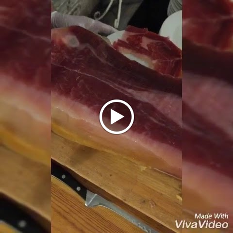 Bar La Montanera — Videos