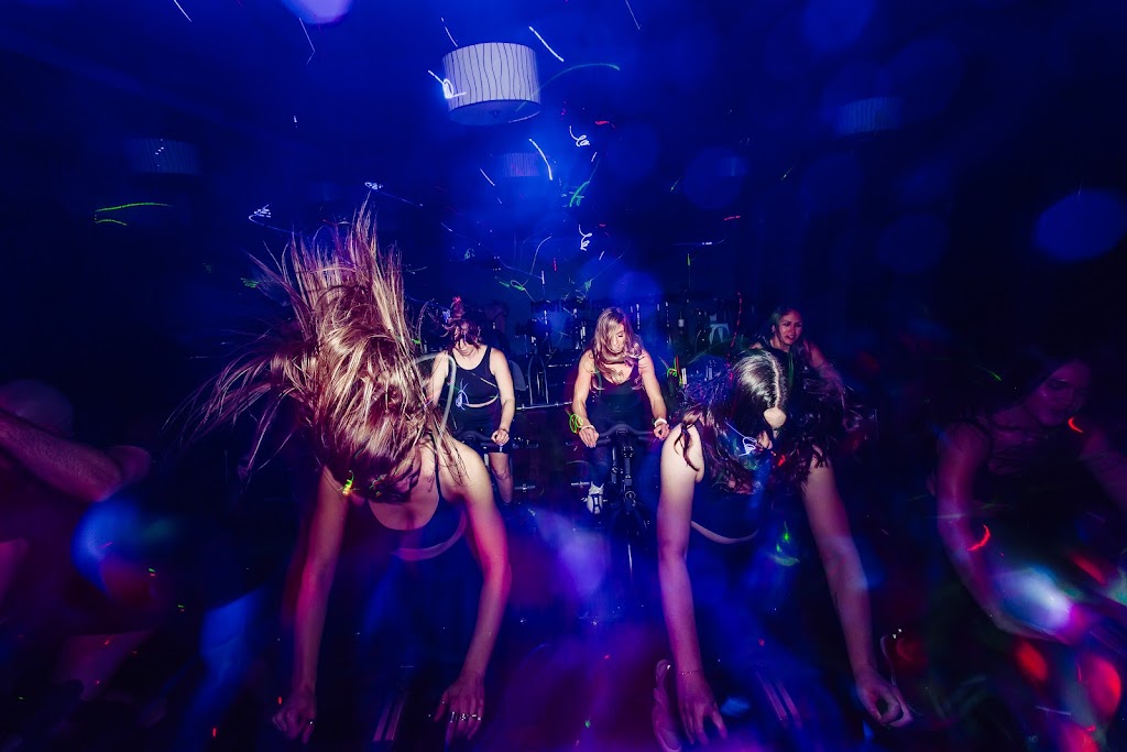  Black Orchid Yoga | Cycle