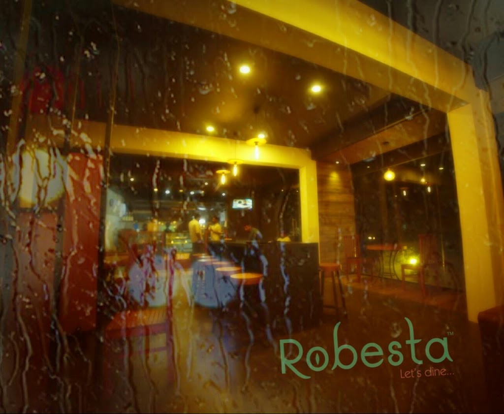 Robesta Let's Dine