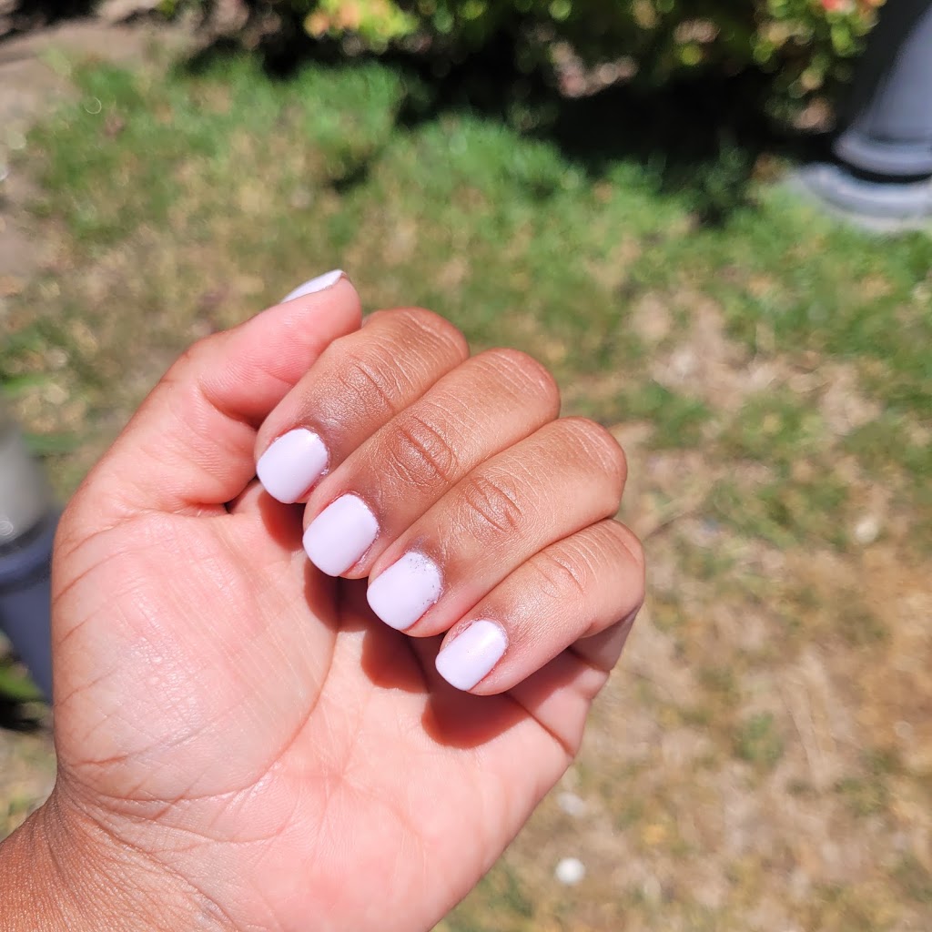 Centro De Estetica Carmen Cova — Manicura