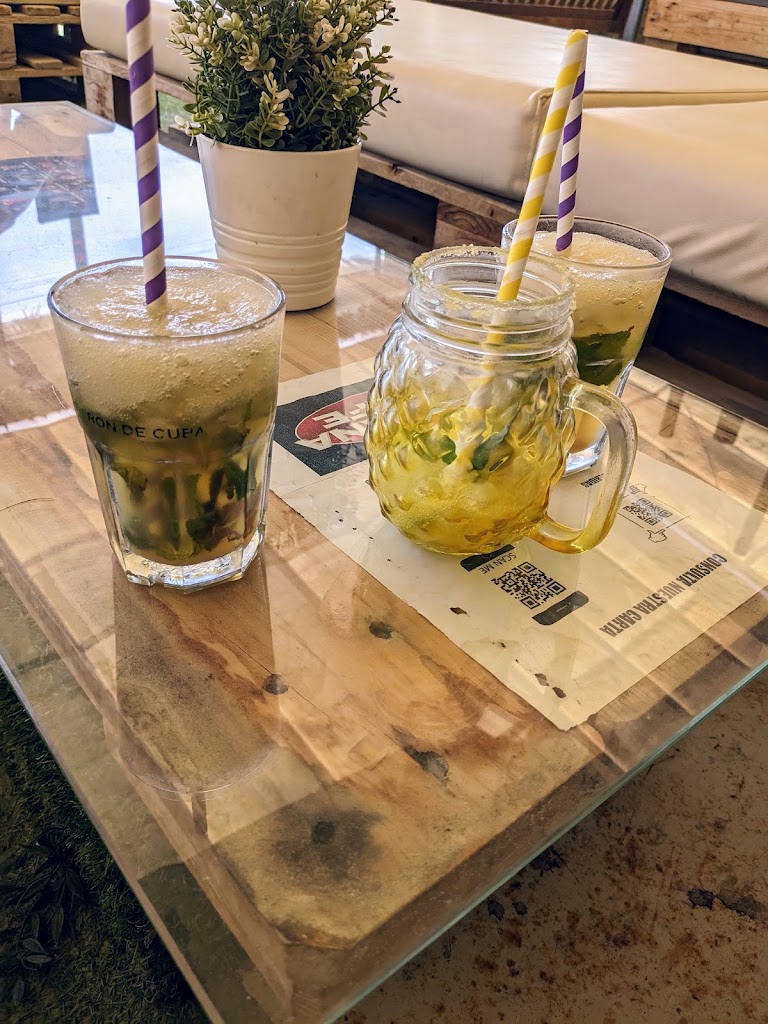 Havana Club — Comida y bebida