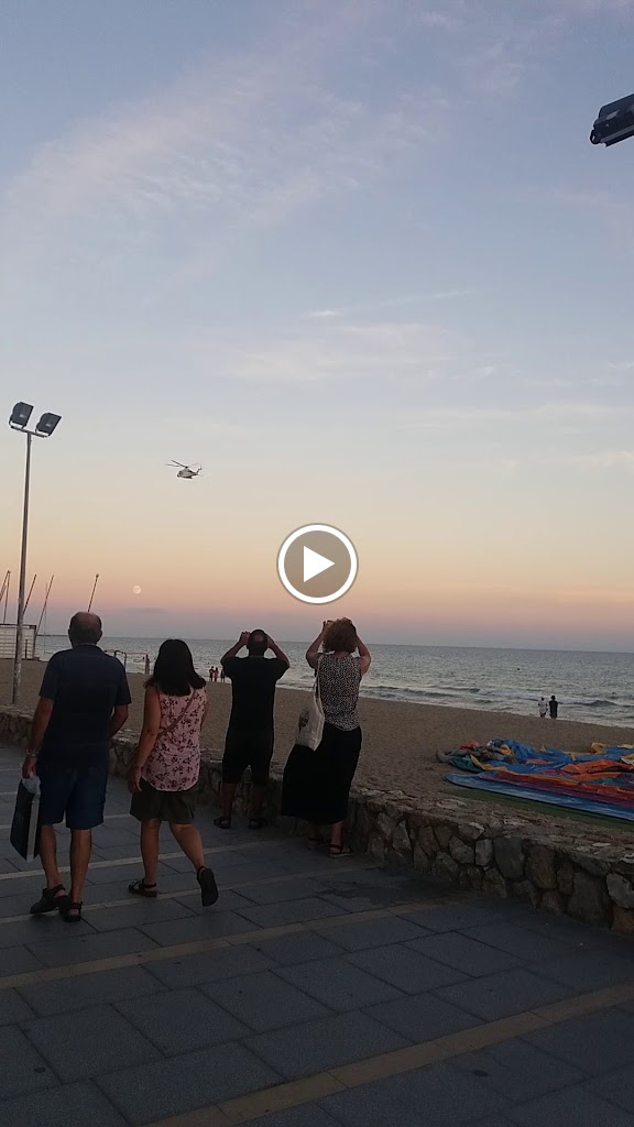 El Rey Pescador — Videos