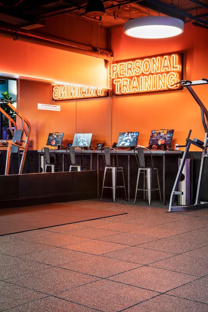  Crunch Fitness - Midtown East