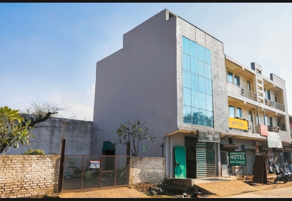 Green Star Hotel