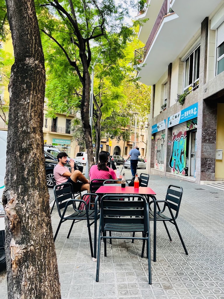 Lady Dumpling Arco de Triunfo — Ambiente