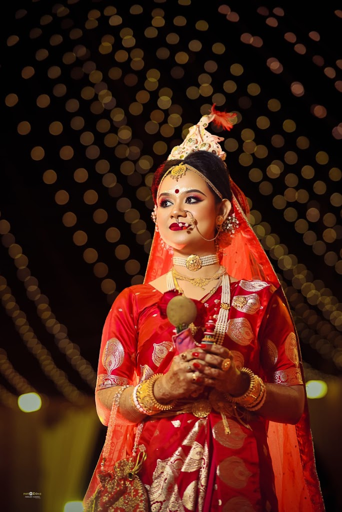 Makeup Artist Happy Deb