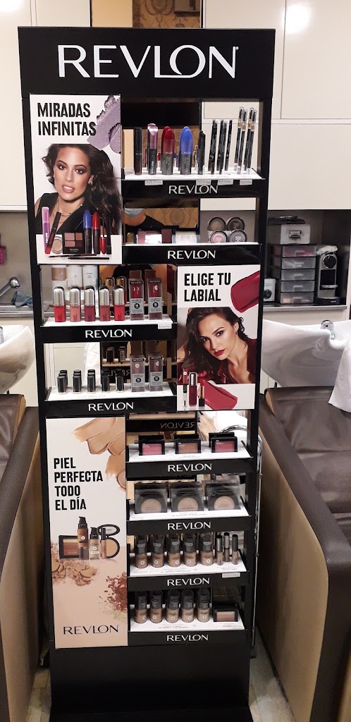 Lleral Peluqueria — Peinado