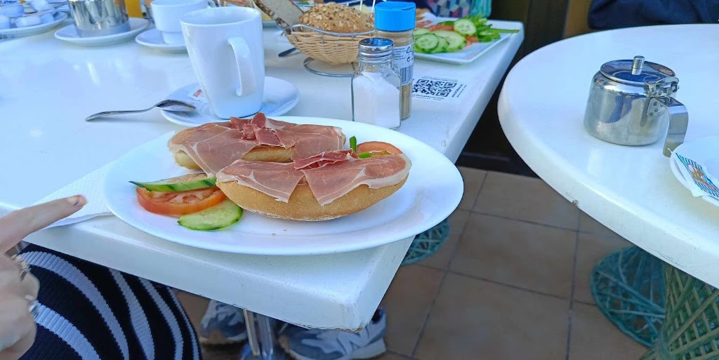 Deutsche Cafe Bar — Mas recientes