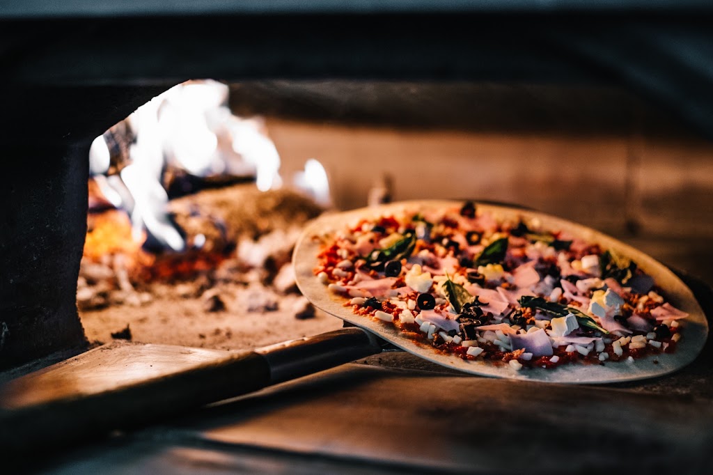 Zen&Do Pizzeria Restaurant — Comida y bebida
