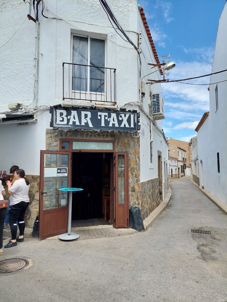 Bodega El Taxi