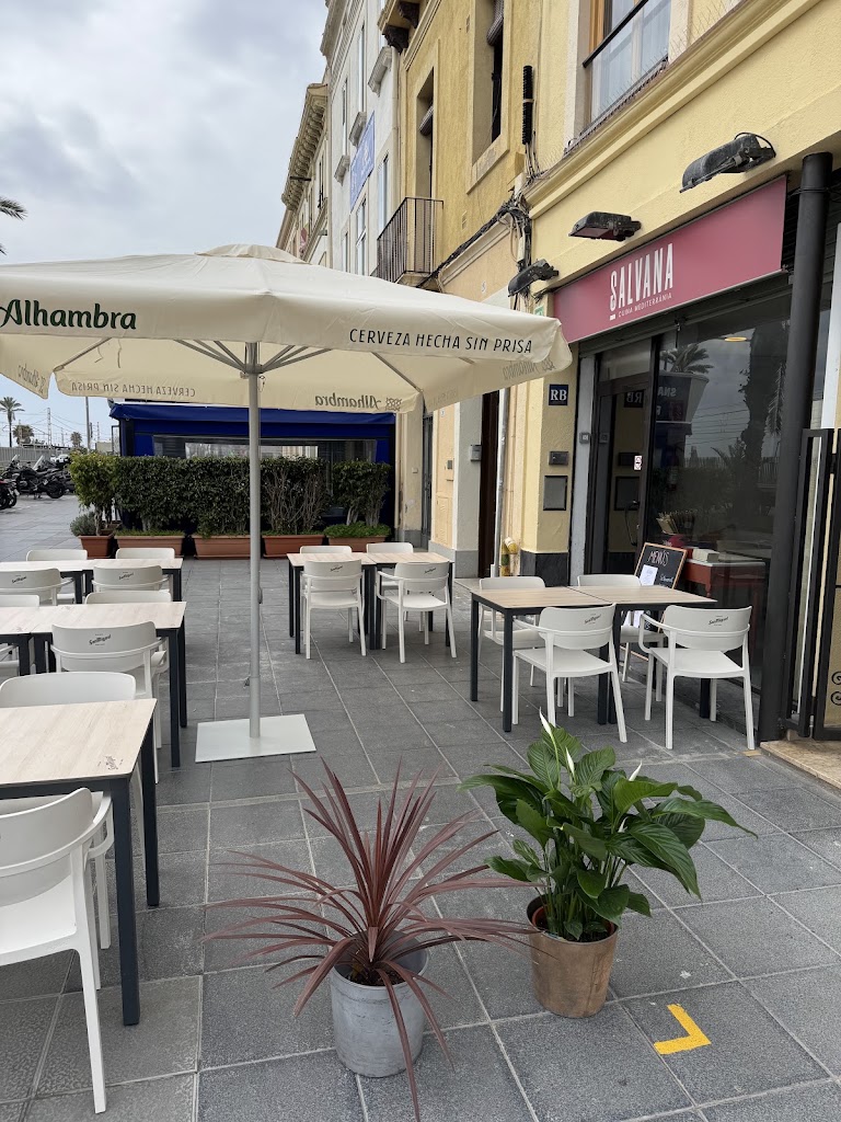 Salvana restaurant — Ambiente