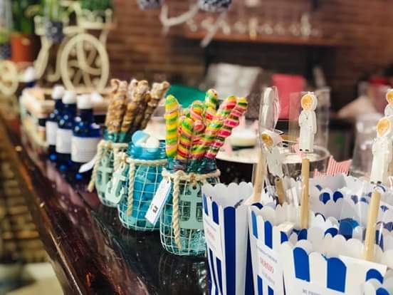 Bar Restaurante Latino LA CUEVA — Del propietario