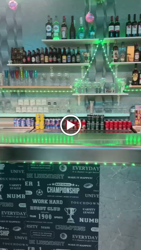 Bar-Pub Escondite — Videos