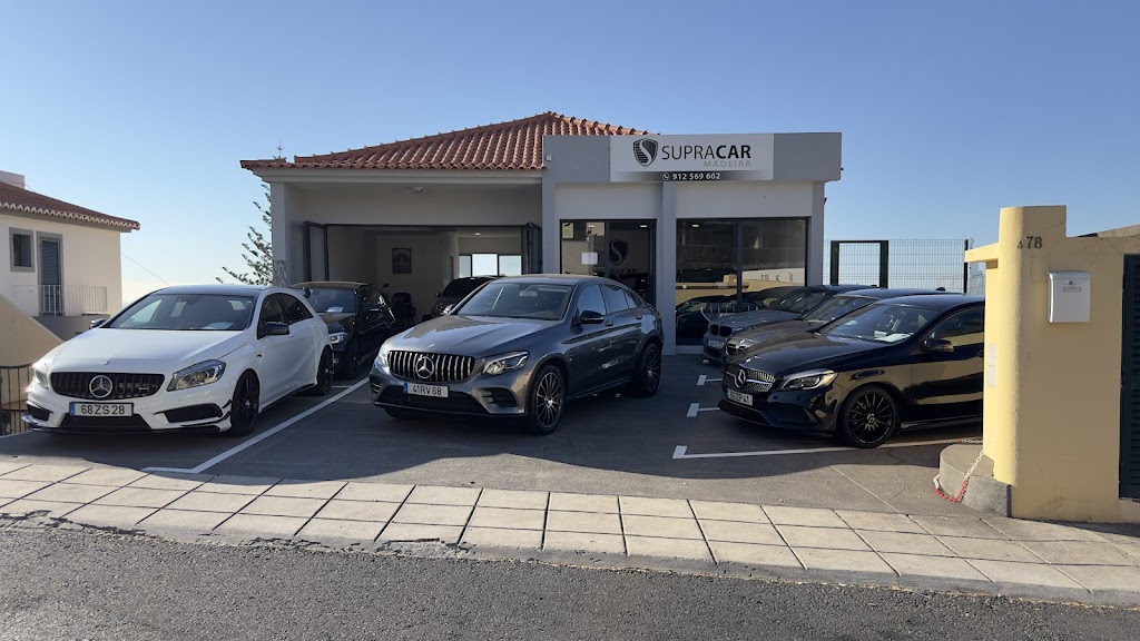 Stand de Automóveis em Funchal