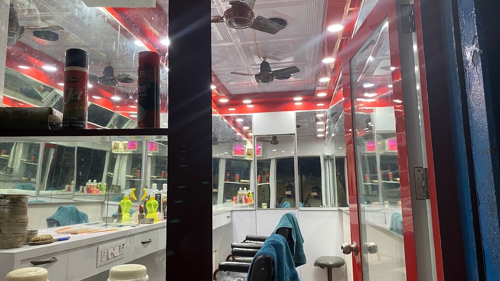 Saloon New Modern Style Saloon Parlour