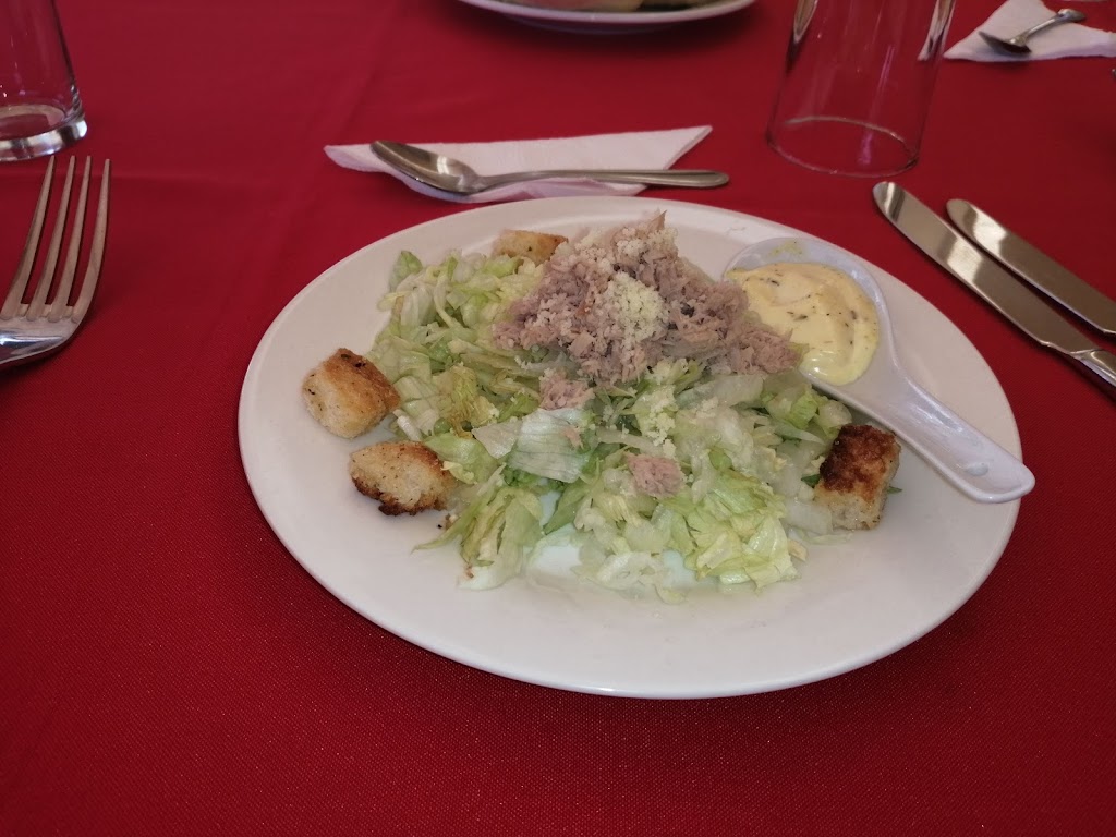 Comida y bebida