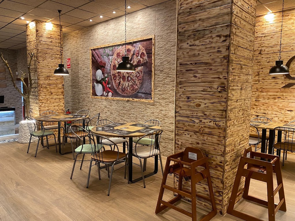 Pizzeria Carlos I Torrevieja — Ambiente