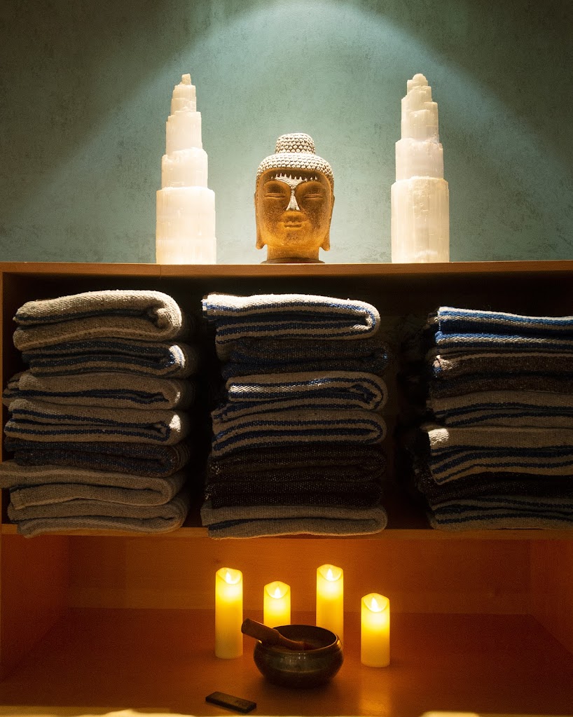  element yoga & juice bar