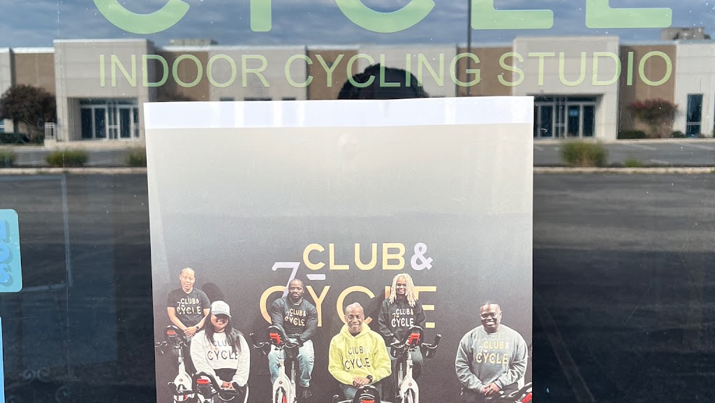  Club & Cycle