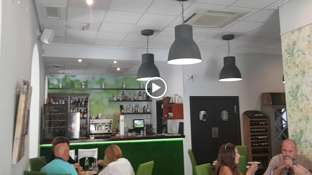 L'Olivier Restaurant — Videos