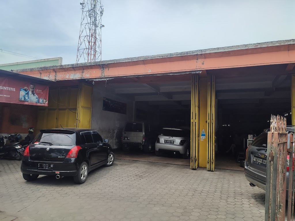 Bengkel Mobil Restu Motor
