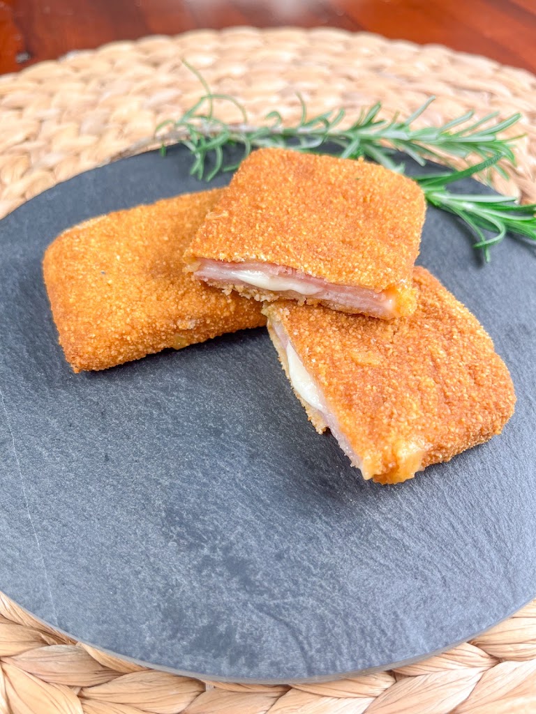 Restaurante Picoteo's — Comida y bebida