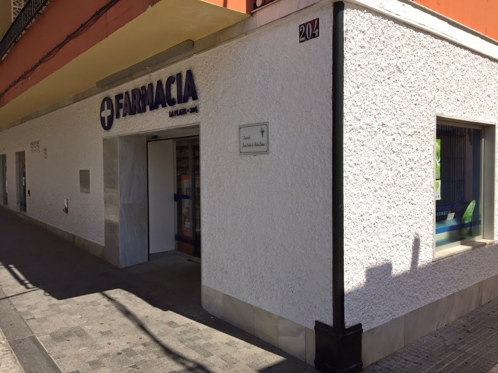 Farmacia "La Plaza 204"