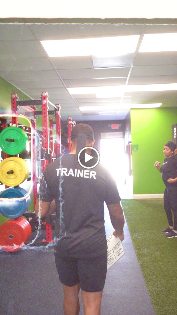  Supreme Fitness LLC. (SupremeFitFam)