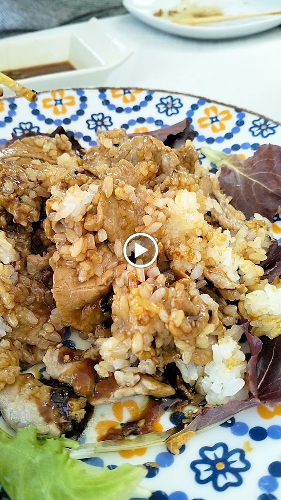 Restaurante MINI YAMAOKA — Videos
