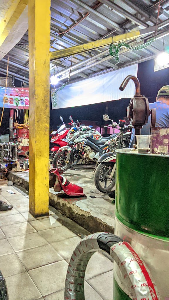 Bengkel Setia Kawan Motor 08