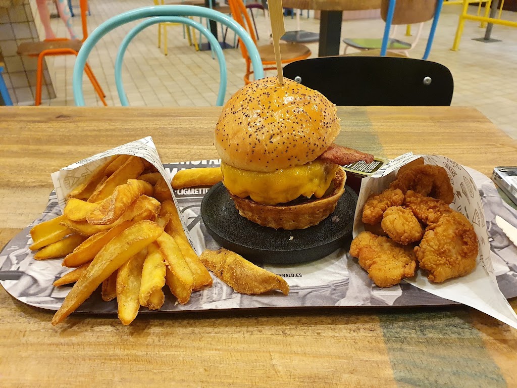 The Fitzgerald Burger Company — Comida y bebida