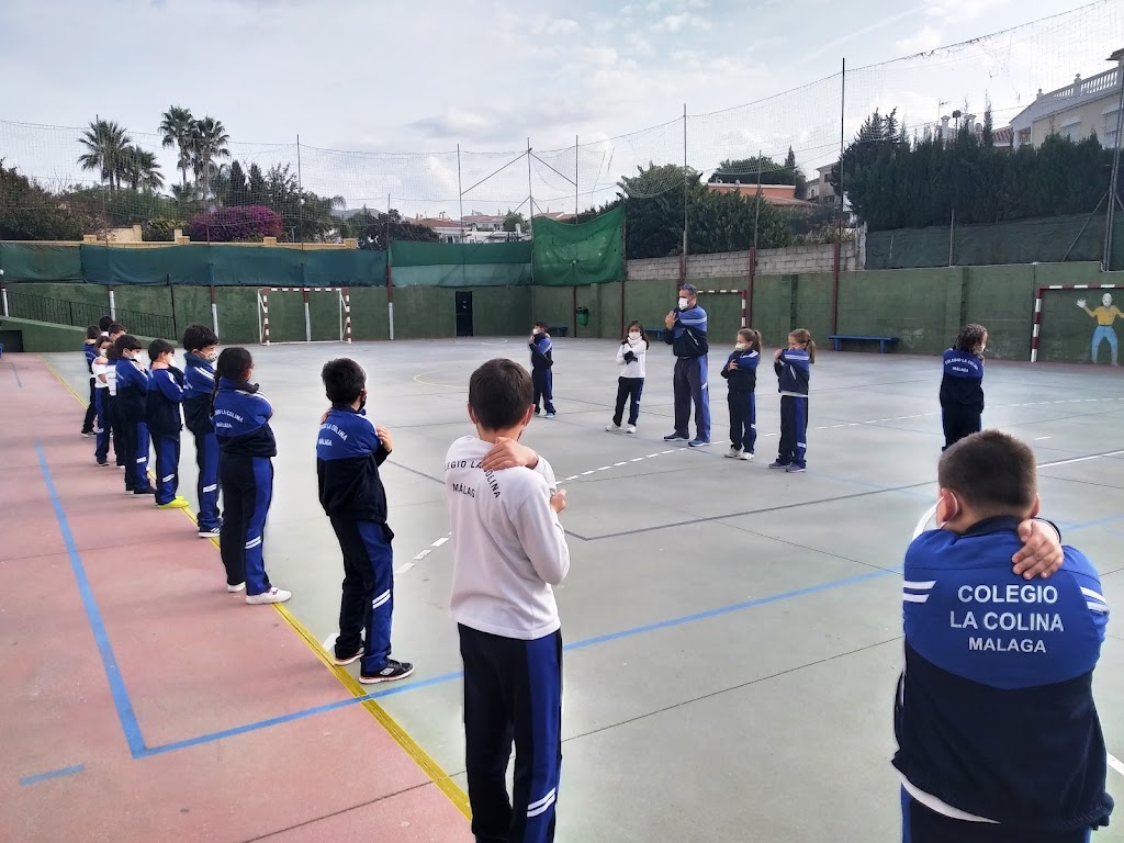 Colegio La Colina — Del propietario