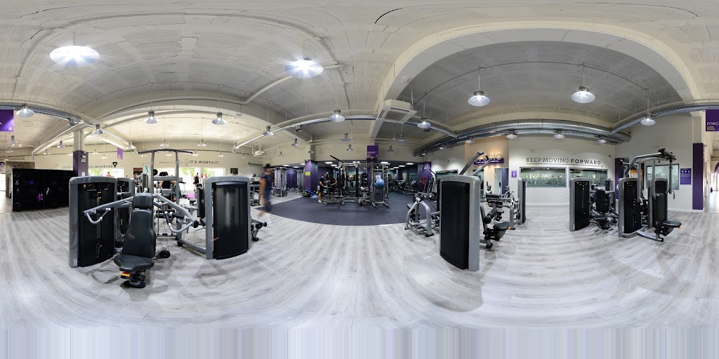 Anytime Fitness Vic — Gimnasio