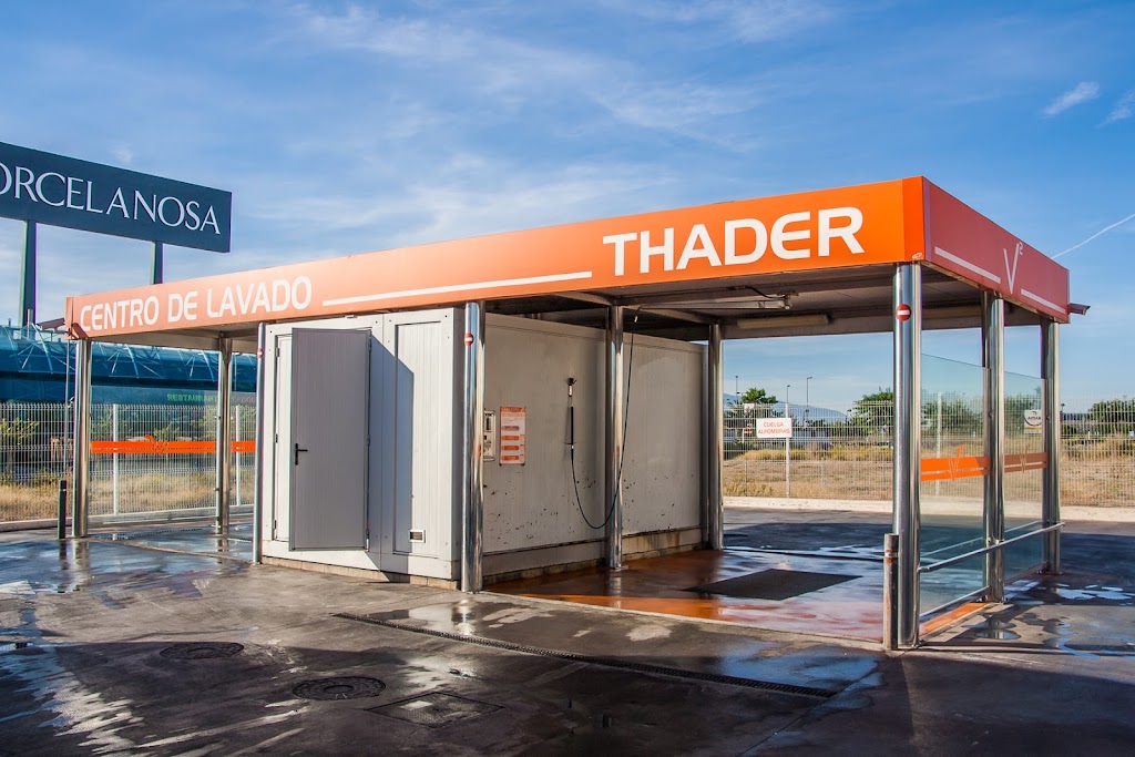 Estacion de Servicio Thader — Exterior