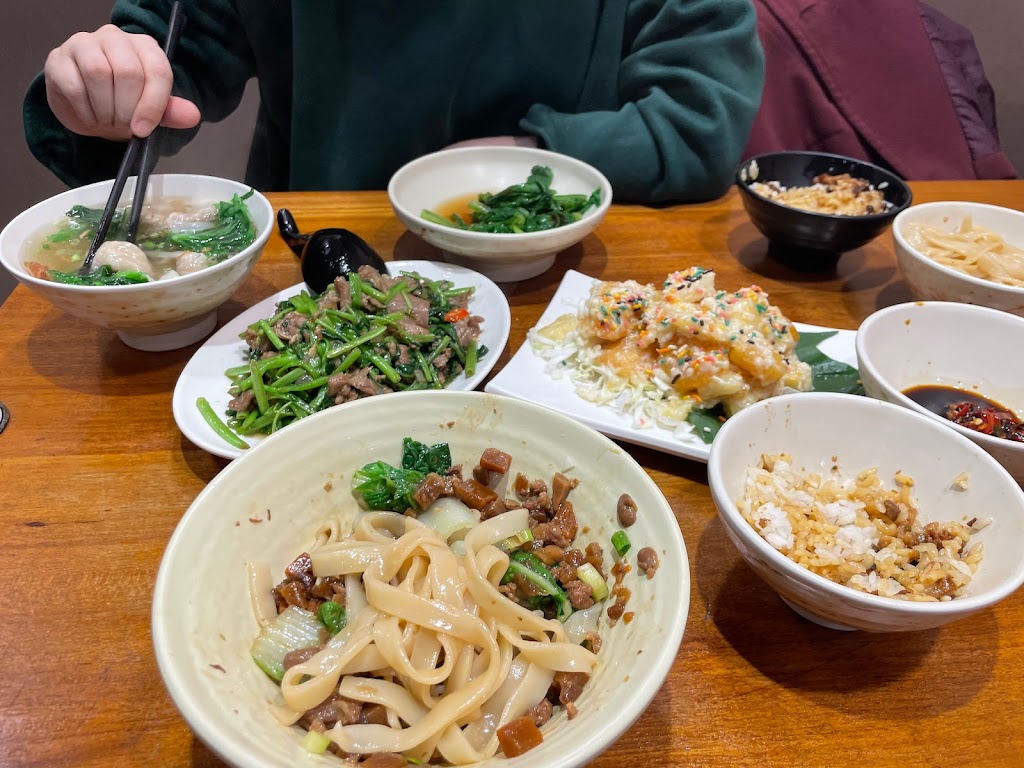 康禾麵飯館 林口二十年老店 的照片