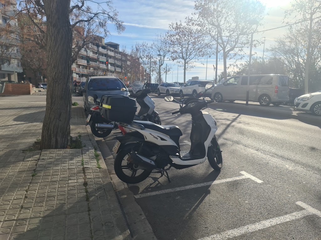 Zona de aparcamiento reservada para motos — Estacionamiento