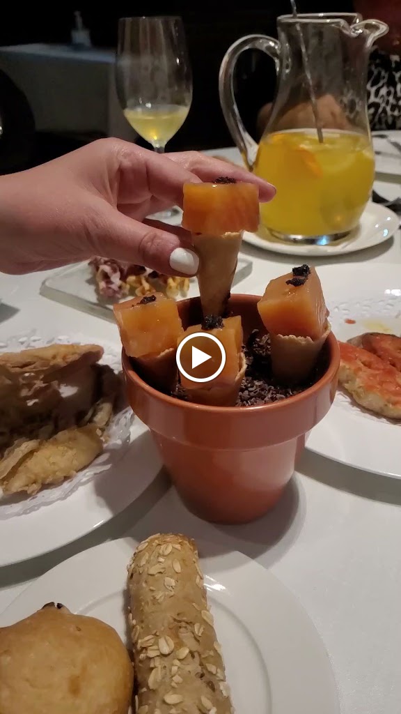 Restaurant Masia de la Platja — Videos