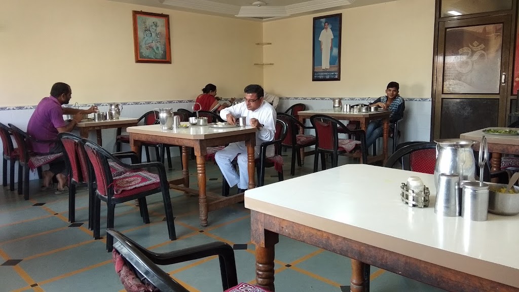 Shree Narayan Restaurant