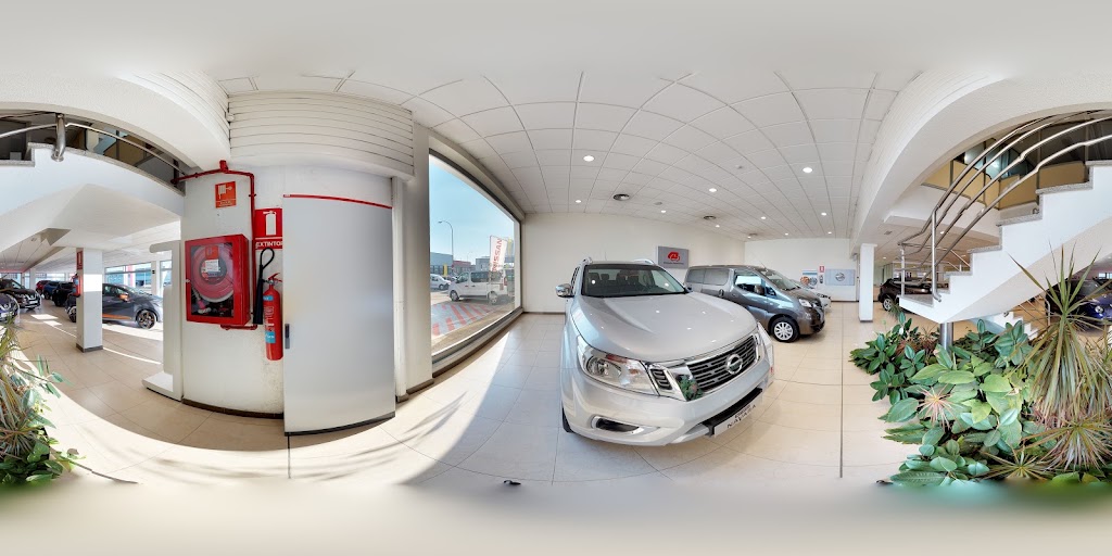 Nissan Iberia — Street View y 360deg