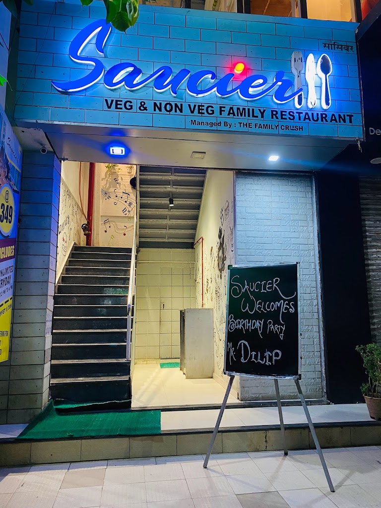 Saucier Restaurant Banquet Best Party Hall Airoli