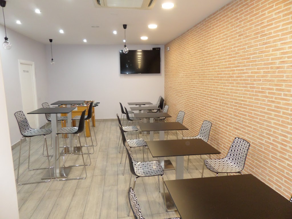 Bar Cafeteria Rodax — Ambiente
